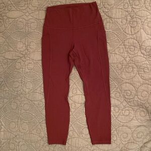 Lululemon Align leggings in size 8 with side pockets. About 25’’